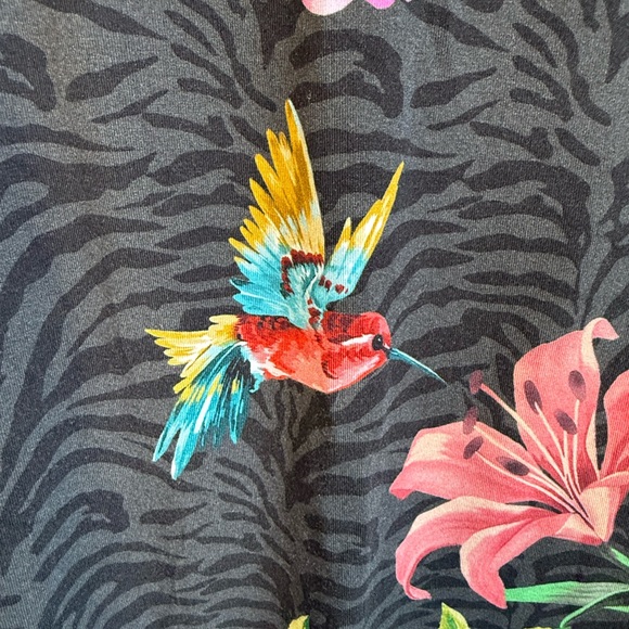 JOHNNY WAS Blooming Breeze Floral Print Crew Neck Short Sleeve Relaxed Tee Shirt - Picture 7 of 15